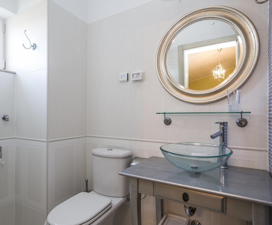 Apartments & Rooms Buoni Amici Murine Room photo